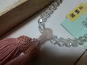 女性用数珠,ハートマス紅石英（正絹房薄いピンク）2